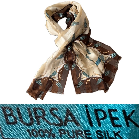 9️⃣🧣Lot of 9 Random Scarves-Varying Colors/Sizes/Brands/Materials/Conditions - Picture 16 of 17